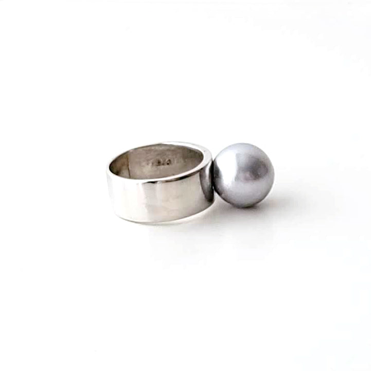 Grey South Sea Pearl Rings Ash Herrera Jewelry